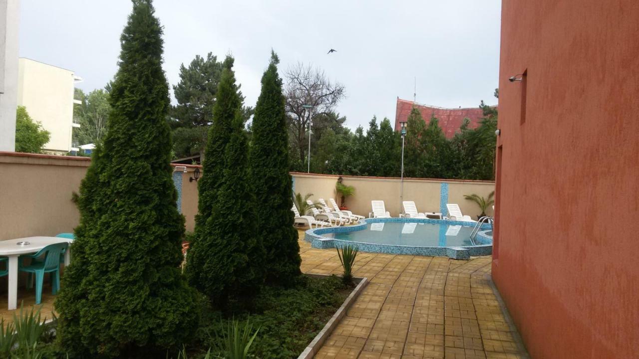 Къща Нанси Slantchev Briag Extérieur photo