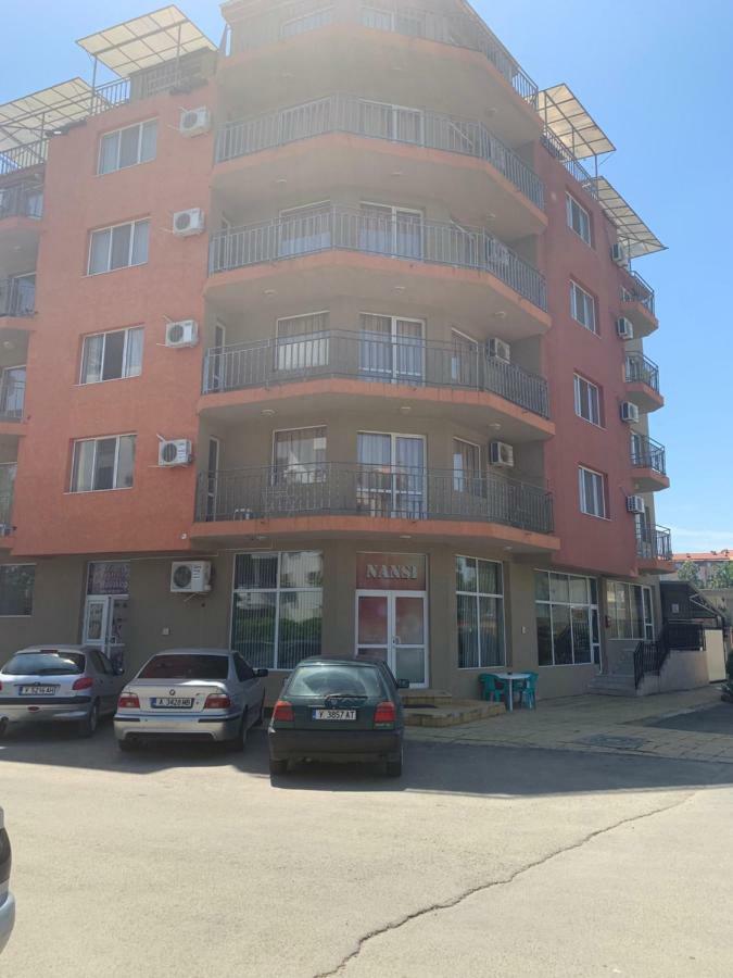 Къща Нанси Slantchev Briag Extérieur photo